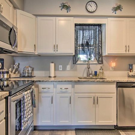 Airy Ocean City Condo On Canal Front With Deck! Zewnętrze zdjęcie