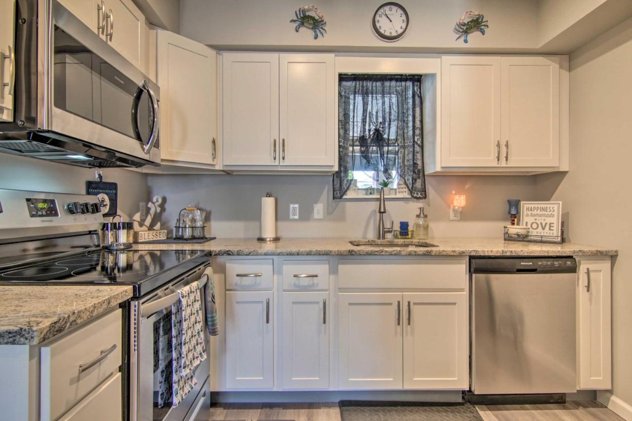 Airy Ocean City Condo On Canal Front With Deck! Zewnętrze zdjęcie