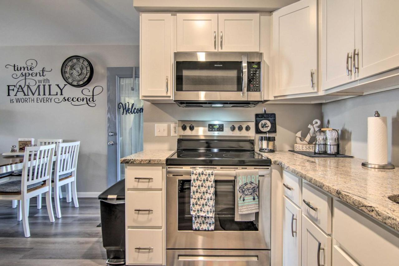 Airy Ocean City Condo On Canal Front With Deck! Zewnętrze zdjęcie