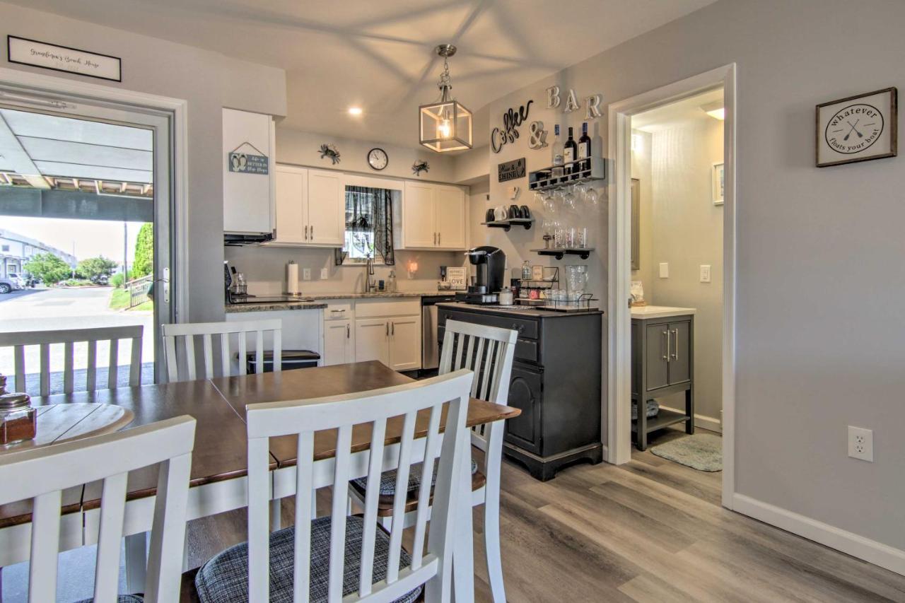 Airy Ocean City Condo On Canal Front With Deck! Zewnętrze zdjęcie
